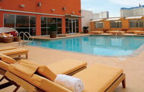 The Platinum Las Vegas Hotel  Swimming Pool